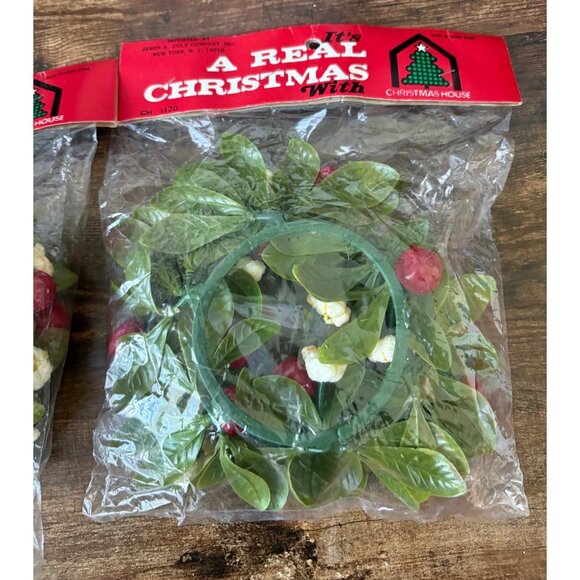 Brand New Sealed VTG Plastic Wreaths Candle Holders Popcorn Berries Table Decor - Picture 3 of 4